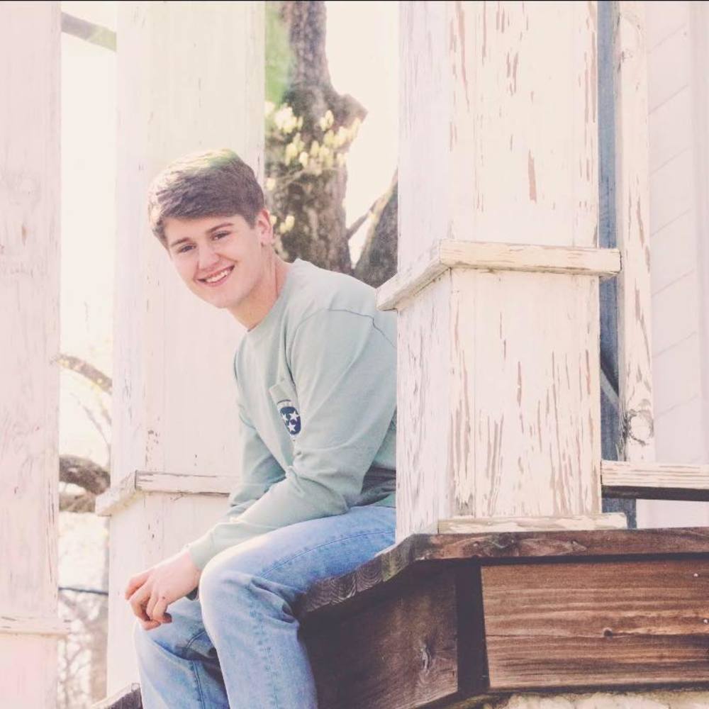 Meet your Posher, Gage